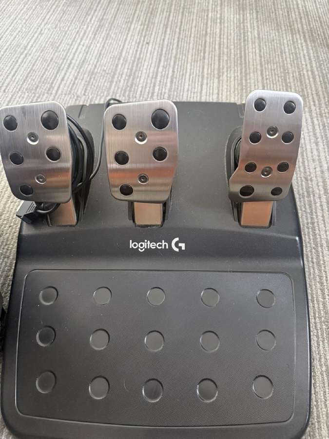 Logitech g29 - nuotraukos Nr. 4