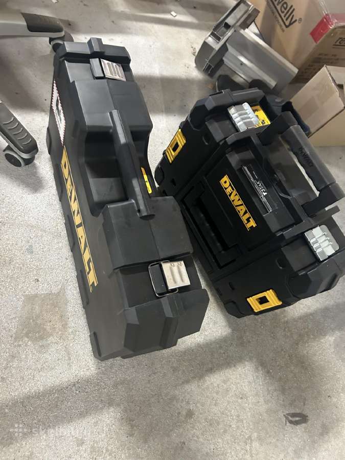 Dewalt dezes - nuotraukos Nr. 2