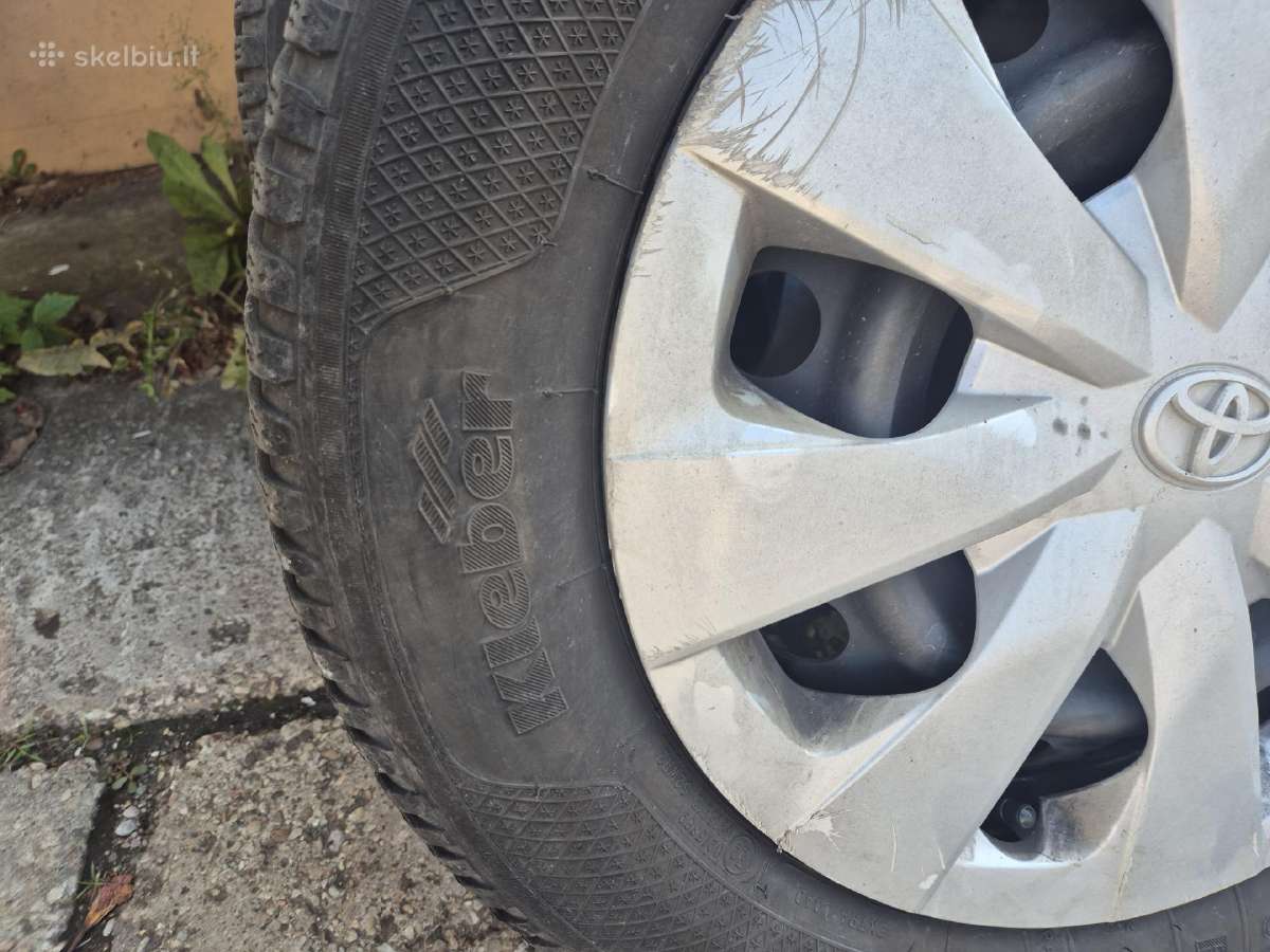 Toyotos corollos ratai su padangomis - nuotraukos Nr. 6