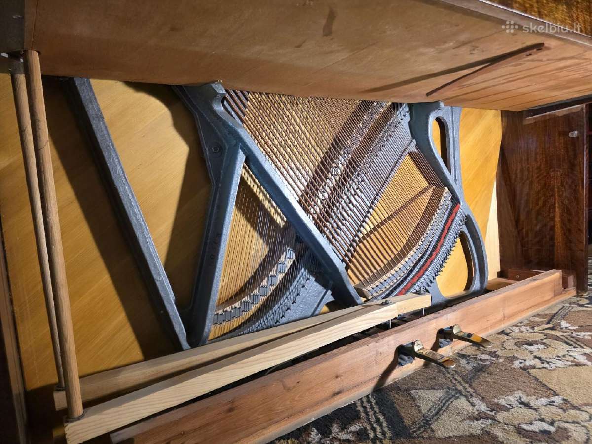 Dar visai geras pianinas Ryga su atvežimu - nuotraukos Nr. 4