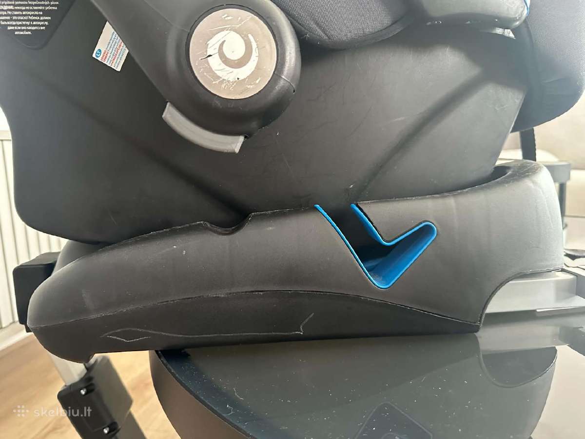 Tutis auto kedute su baze ir priedais - nuotraukos Nr. 8
