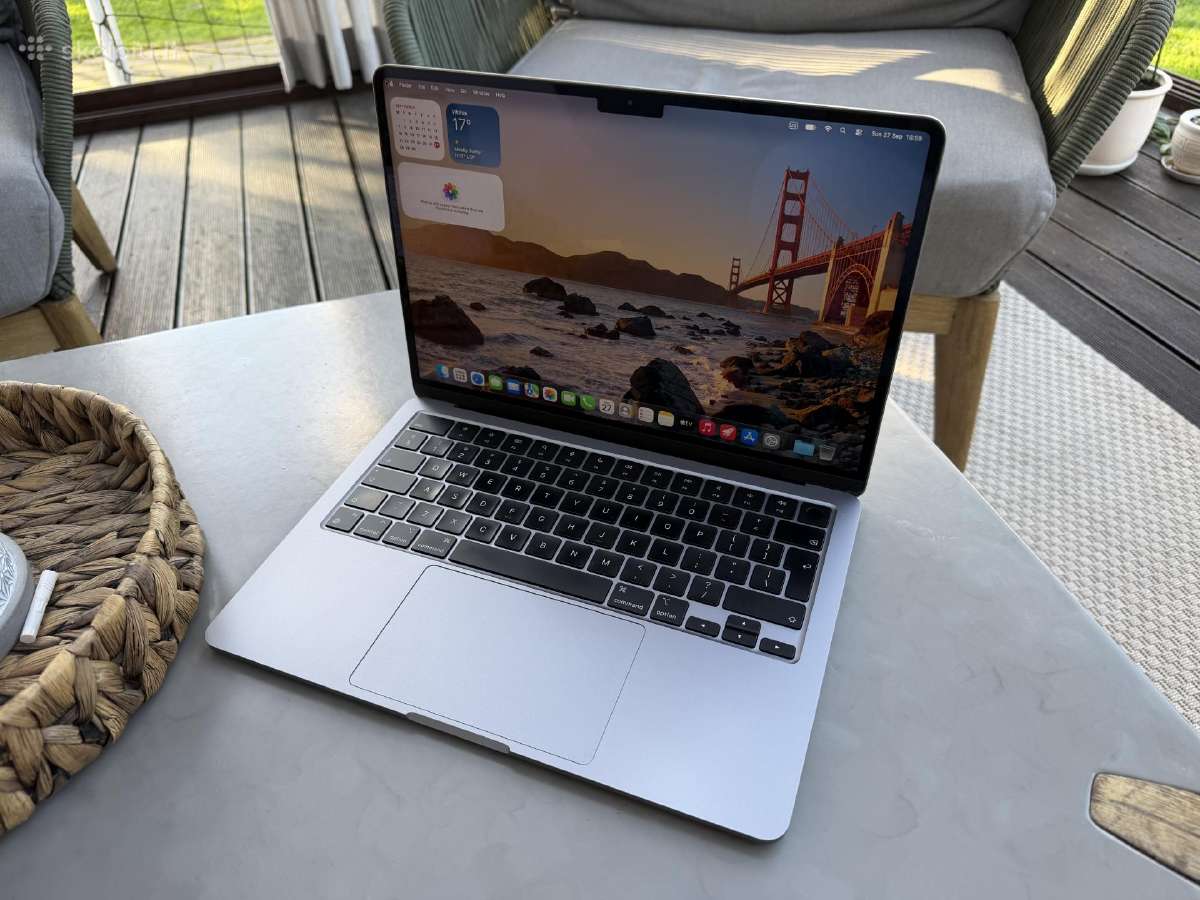 Apple MacBook Air 2024 13 / M3 / 8gb / 256gb #10 - nuotraukos Nr. 2
