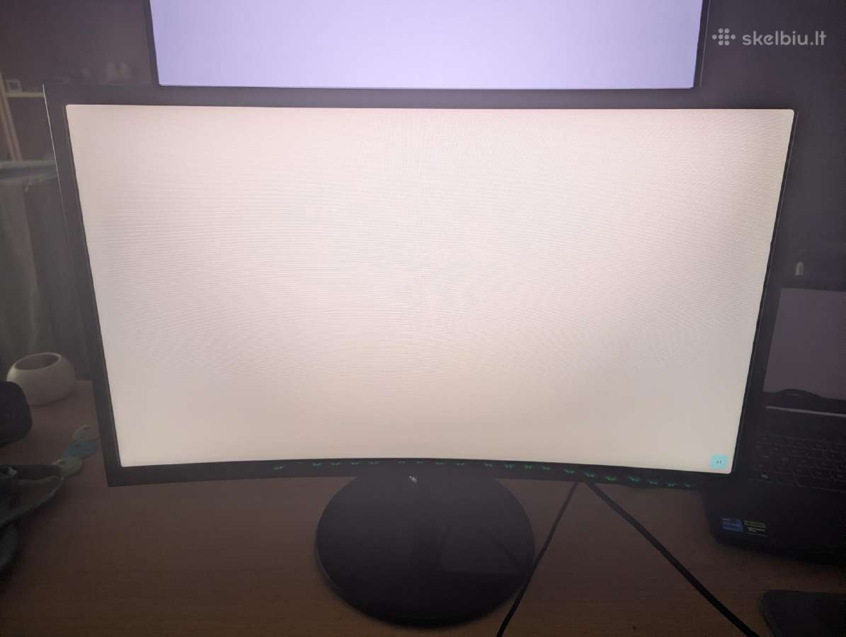 Lenktas monitorius Samsung Essential S3 24" - nuotraukos Nr. 6