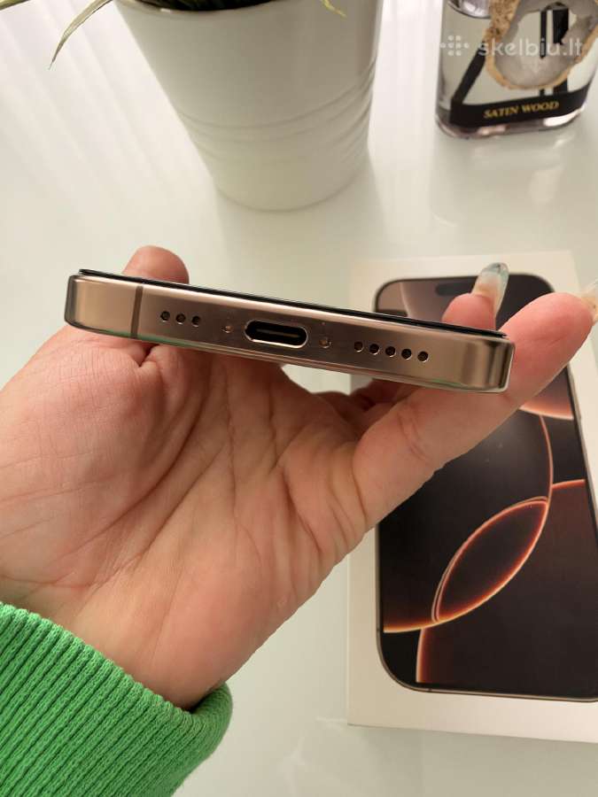 Parduodamas idealios būklės iPhone 16 Pro 256 GB - nuotraukos Nr. 4