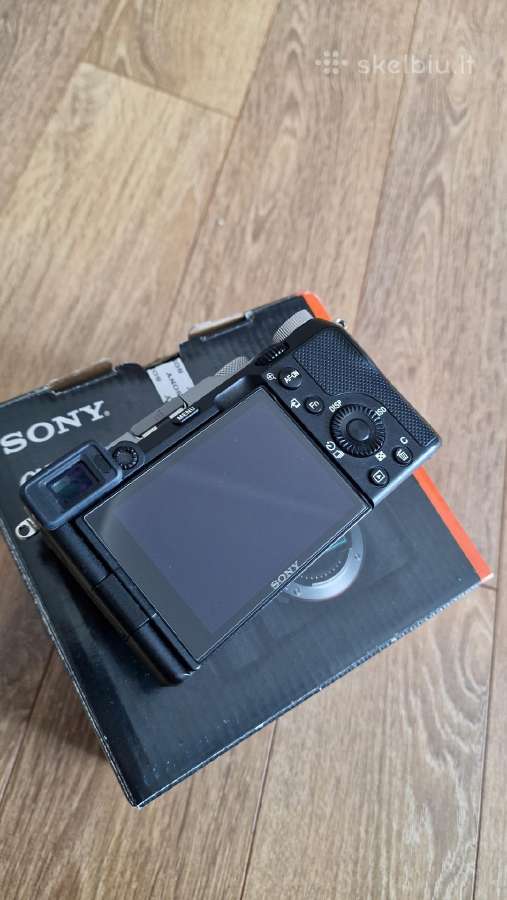 „Sony A7c“ pilno kadro + 28 mm f/2,0 + 0,75 - nuotraukos Nr. 4