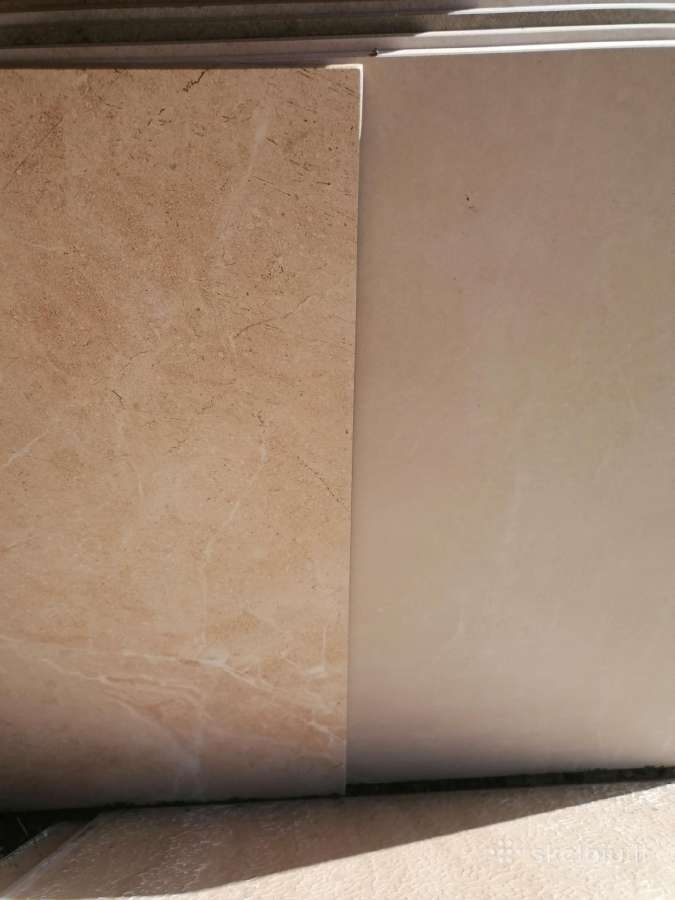 Akmens masės plytelių, vinilo lenteliu likutis - nuotraukos Nr. 2