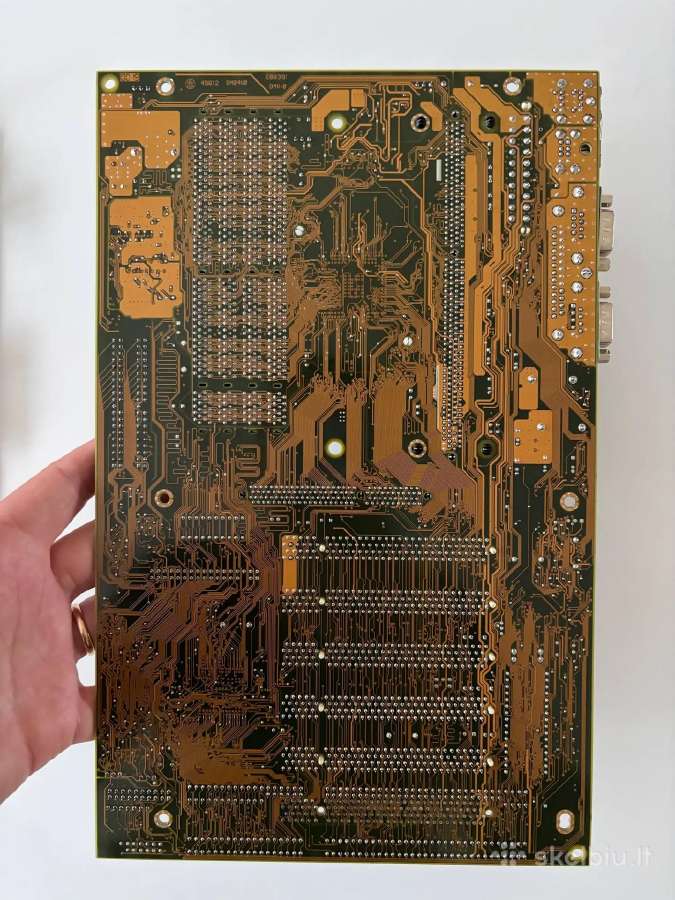 Asus P3b-f 1.04 Slot1 motinine plokste - nuotraukos Nr. 2