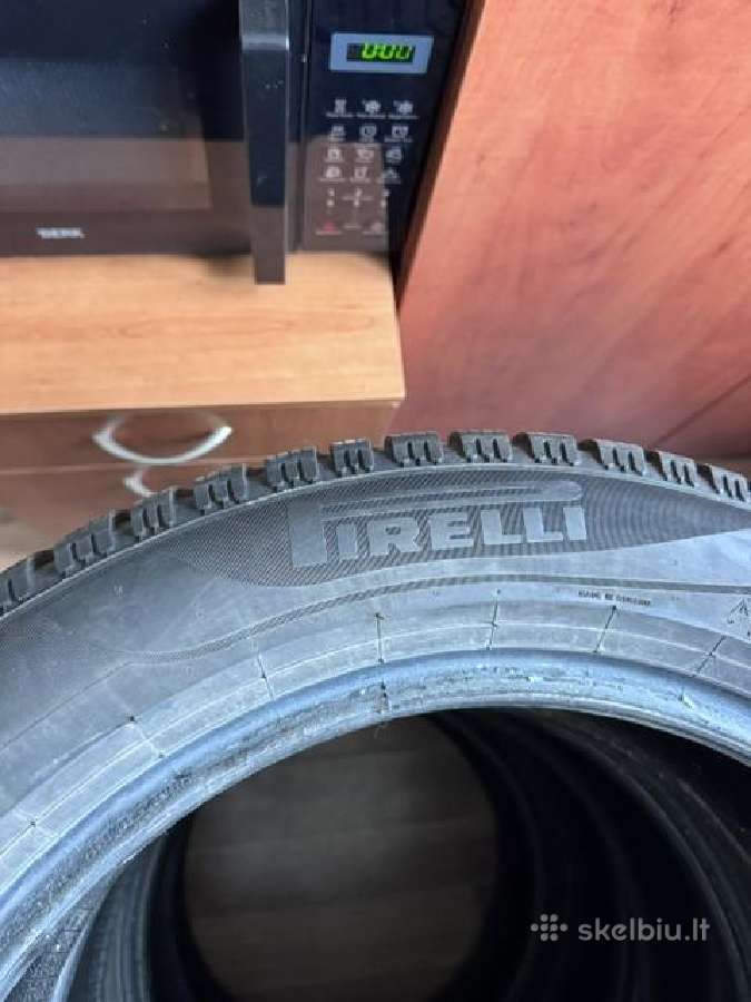 Nedaug dėvėtos padangos Pirelli 225/55 R17 - nuotraukos Nr. 2
