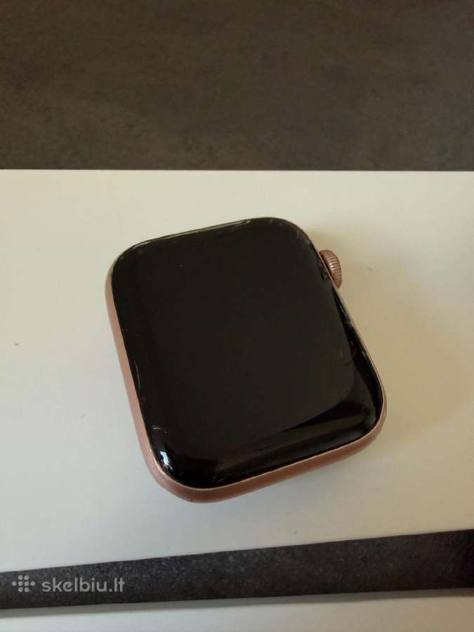 Apple Watch Series 5 44mm Gold Aluminum - nuotraukos Nr. 3