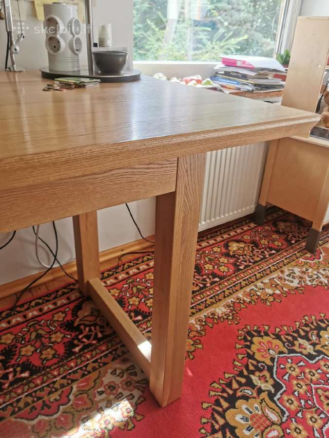 Uosio masyvo meistro sutvertas darbo stalas - nuotraukos Nr. 2