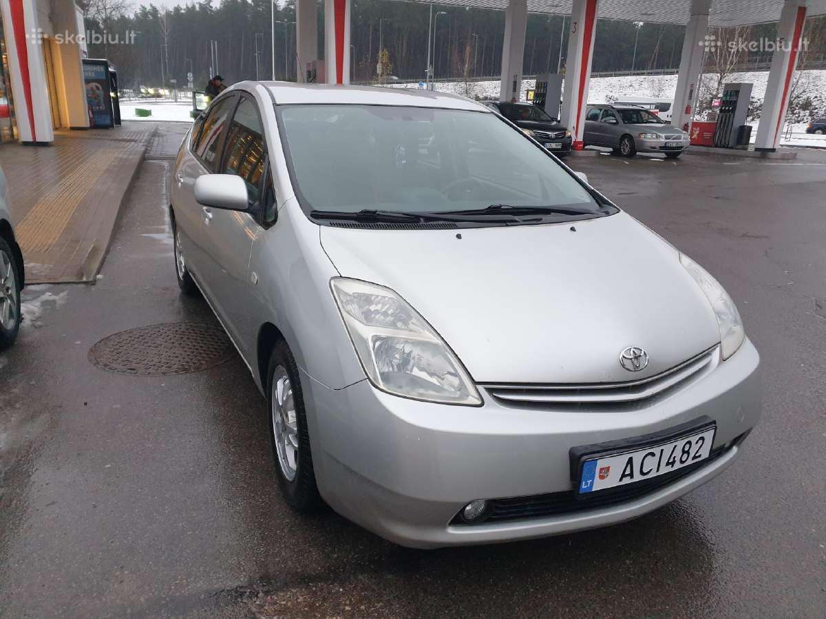 Automobilių Toyota Prius nuoma /taksi,bolt - nuotraukos Nr. 2