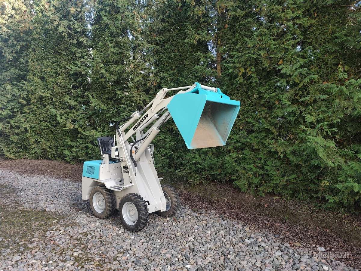 Komatsu japonas mini krautuvas - nuotraukos Nr. 9
