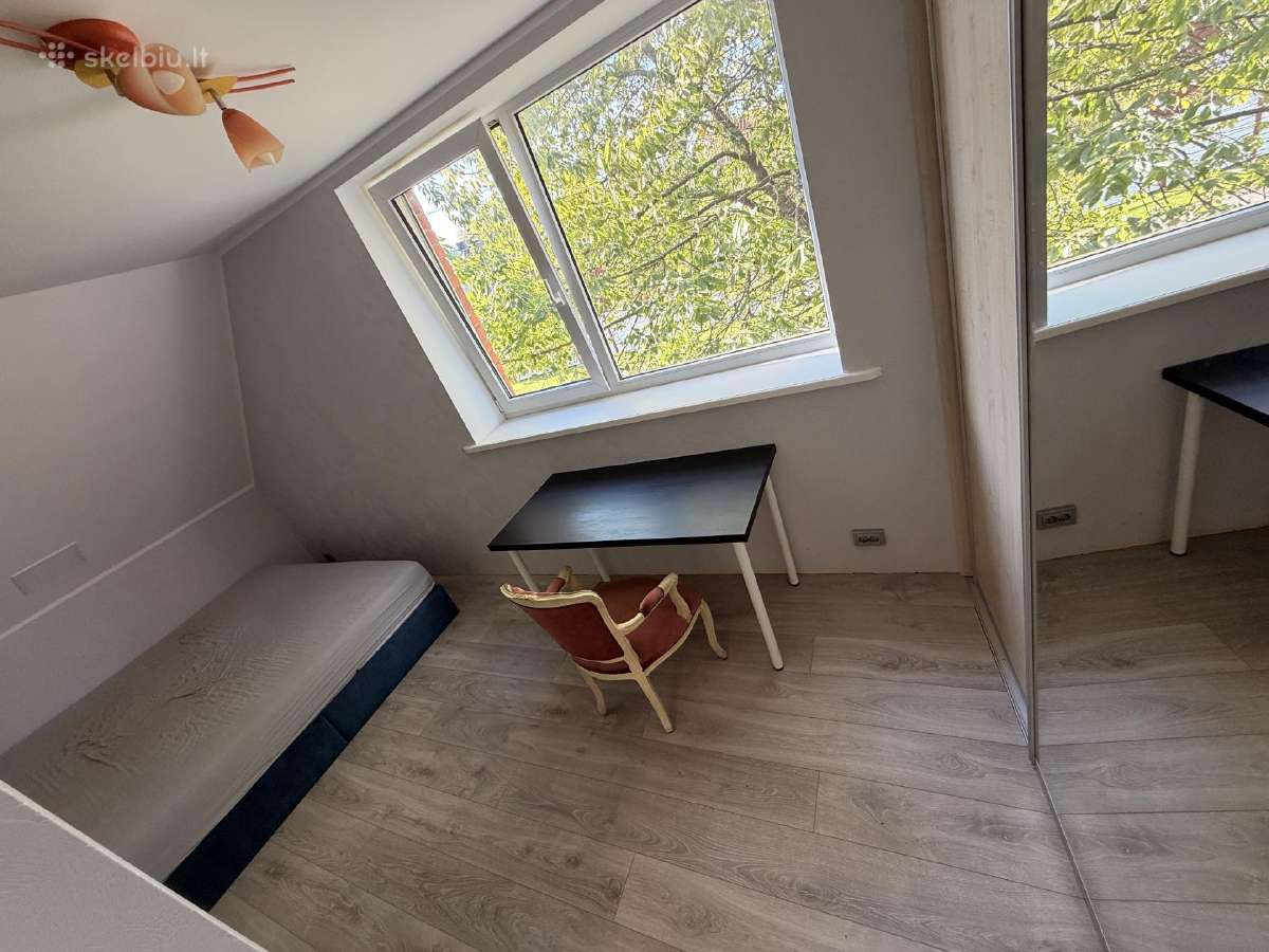 Parduodamas antras aukstas 75m2 su visais baldais - nuotraukos Nr. 4