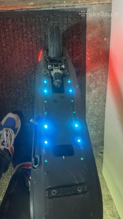 Segway ninebot es4 elektrinis paspirtukas - nuotraukos Nr. 6