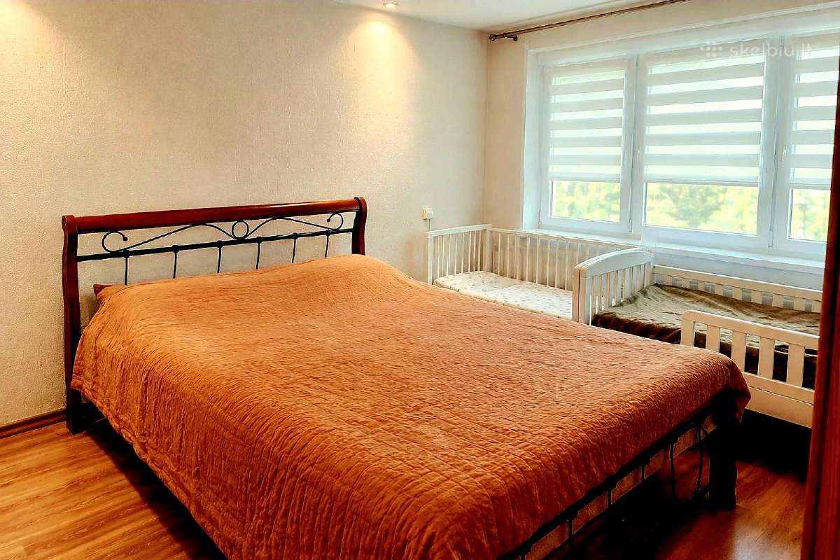 Tvarkingas 3 kambarių butas 1ame aukšte - nuotraukos Nr. 7