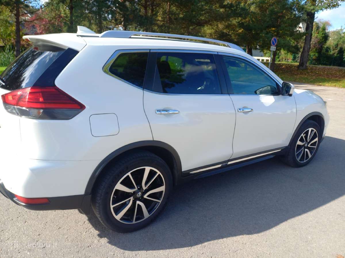 Nissan X-trail 2.0 - nuotraukos Nr. 3