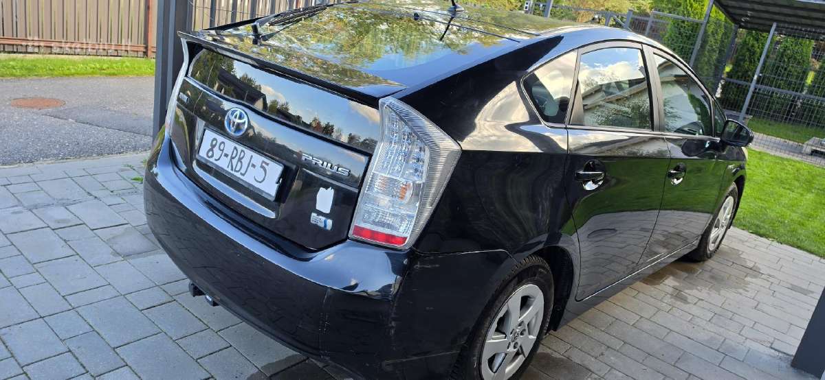 Prius 3 Prius 2 nuomai,110 savaitei.rent - nuotraukos Nr. 4