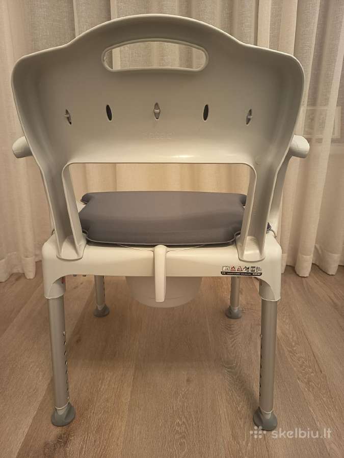 Neįgaliojo tualetas - nuotraukos Nr. 6