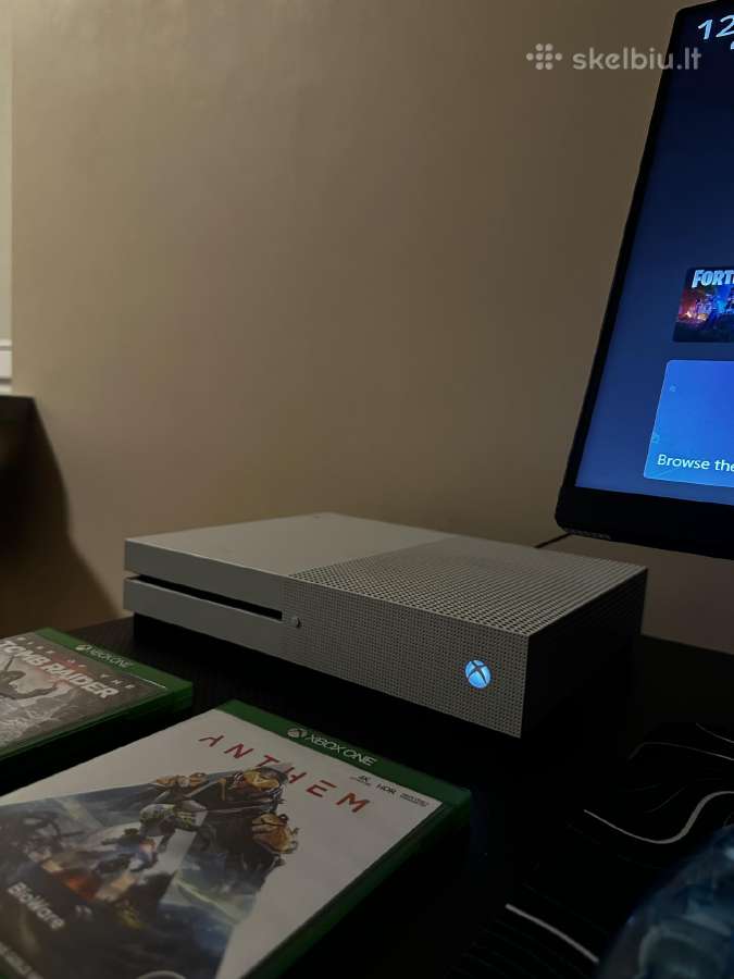 Xbox One S + 180 Hz monitorius + 2 pulteliai - nuotraukos Nr. 2