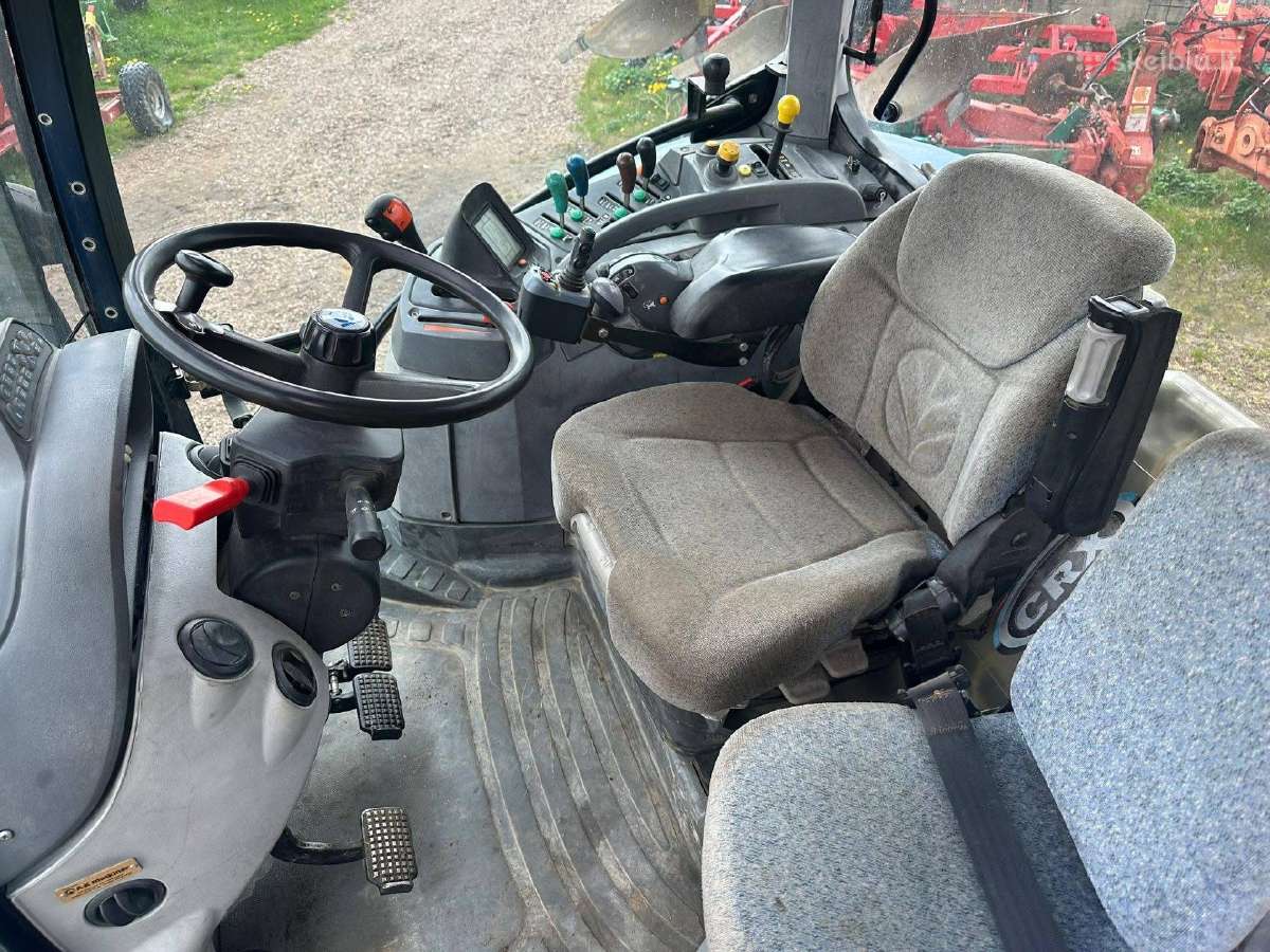 Traktorius new holland ts125 - nuotraukos Nr. 6