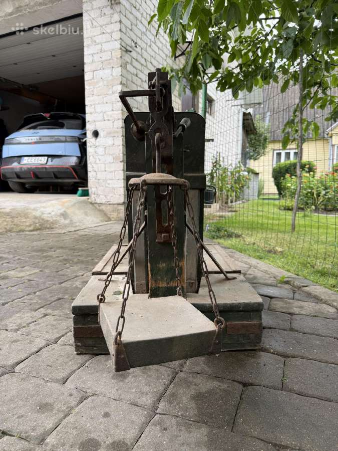 Antikvarinės svarstyklės - nuotraukos Nr. 2