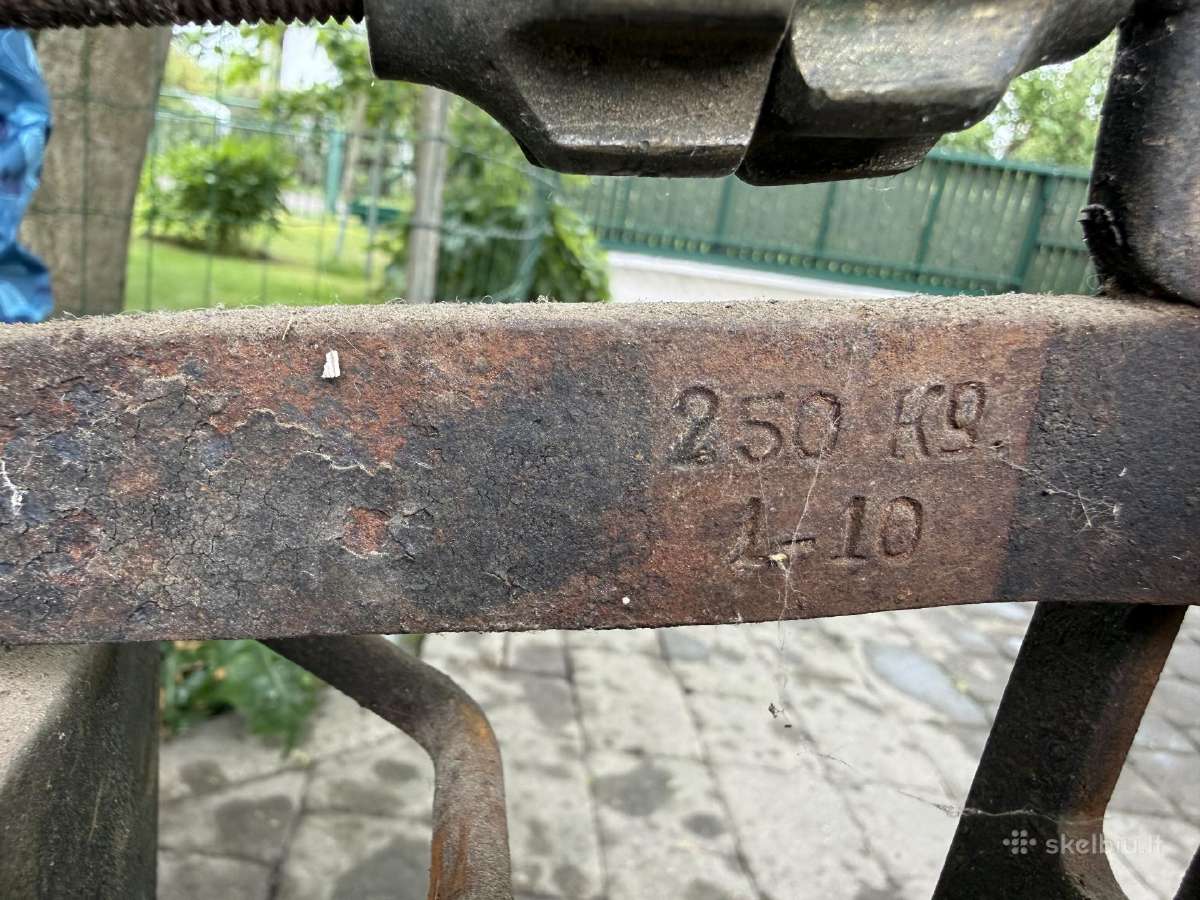 Antikvarinės svarstyklės - nuotraukos Nr. 4
