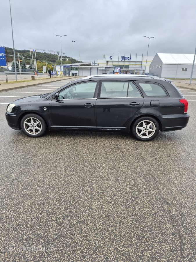Toyota avensis - nuotraukos Nr. 4