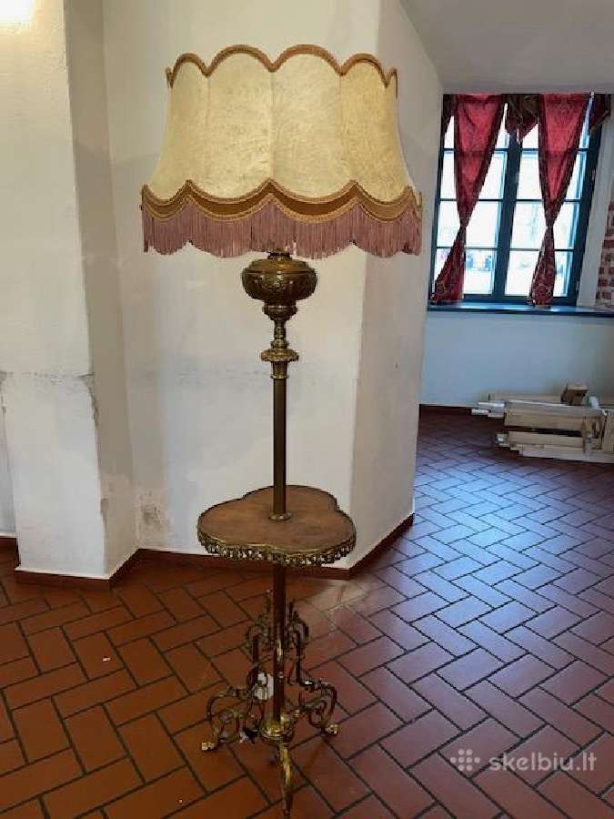 Pastatomų šviestuvų ir toršerų išpardavimas - nuotraukos Nr. 30