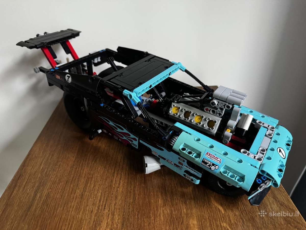 Lego Technic 42050 - nuotraukos Nr. 2