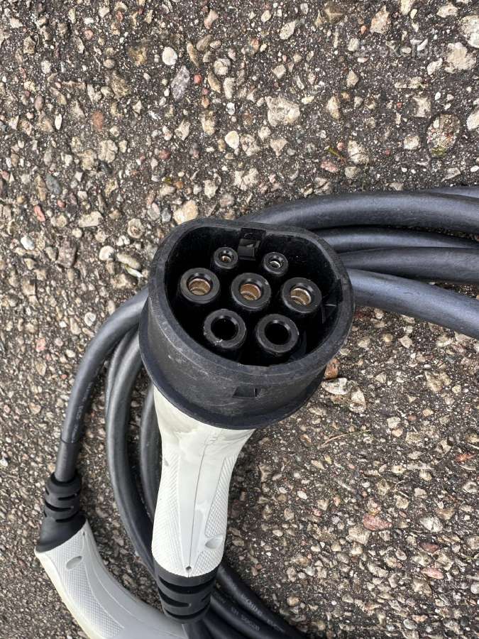 Elektromobilio pakrovėjas - nuotraukos Nr. 2