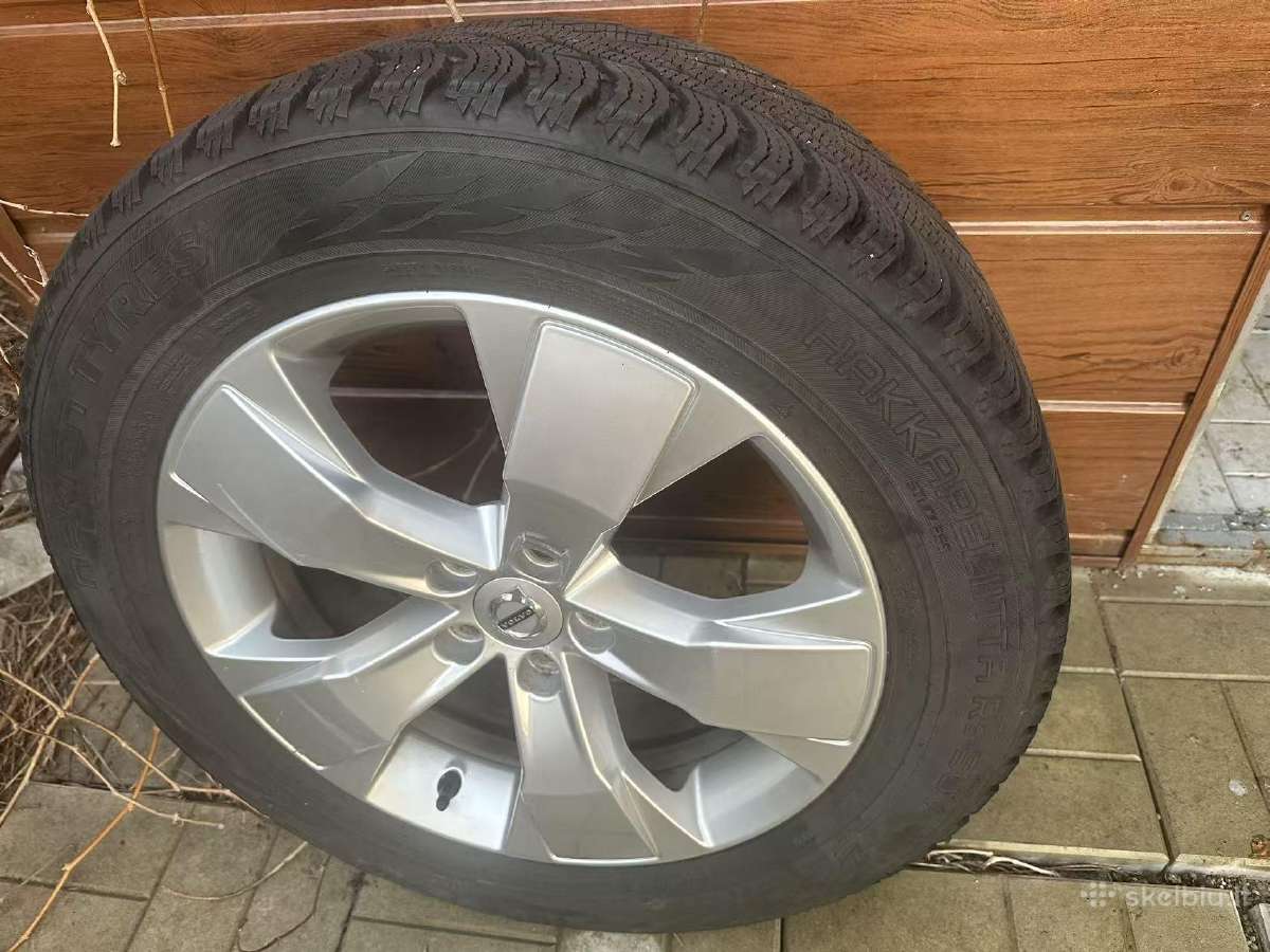 Volvo ratlankiai R18 su žieminėmis padangomis - nuotraukos Nr. 5
