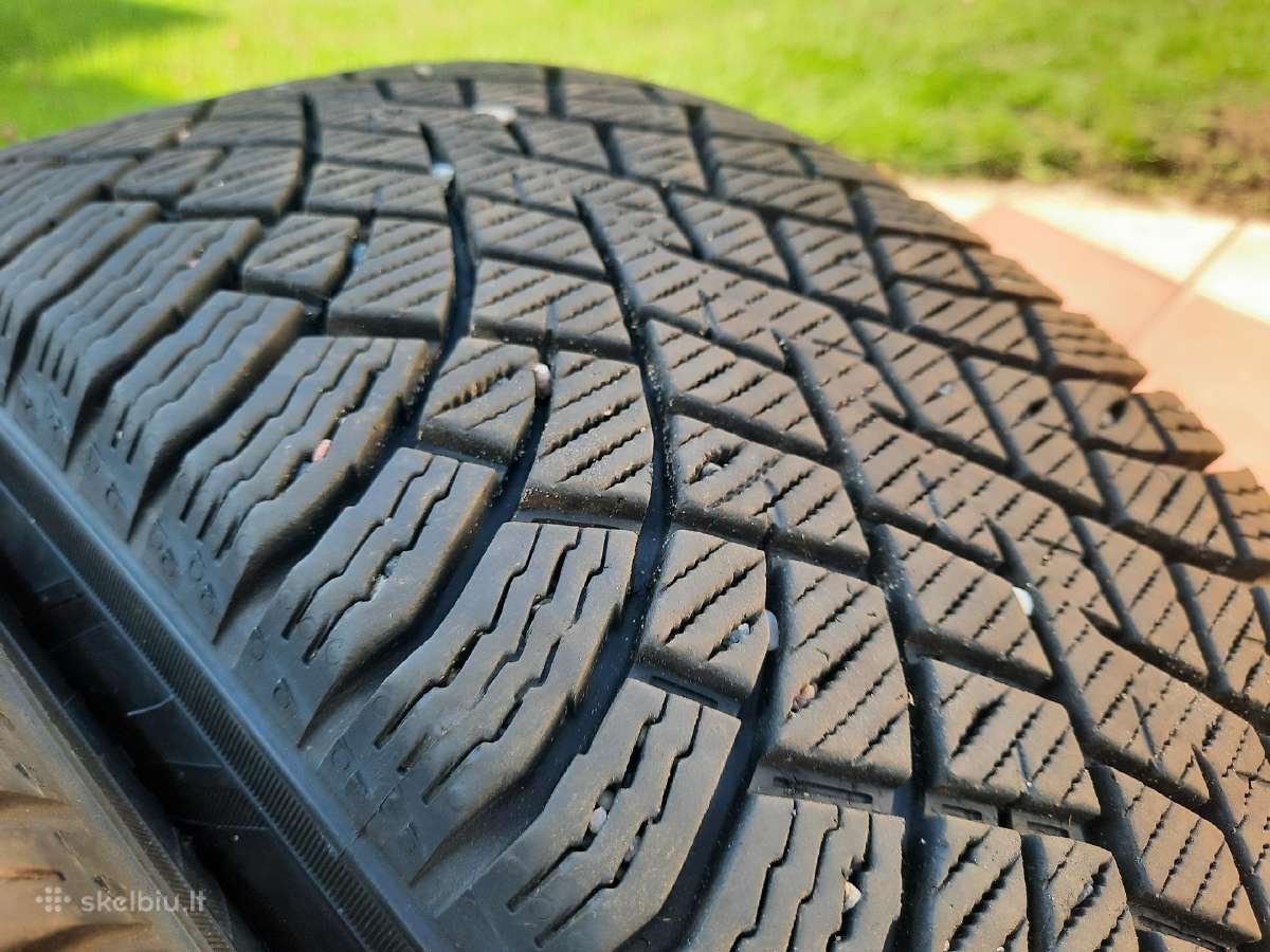 Parduodami Toyota ratlankius su padangomis R16 - nuotraukos Nr. 13