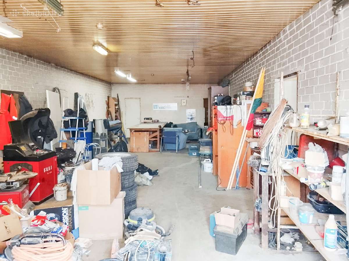 Pusė pastato autoservisui, gamybai su kabinetais - nuotraukos Nr. 8
