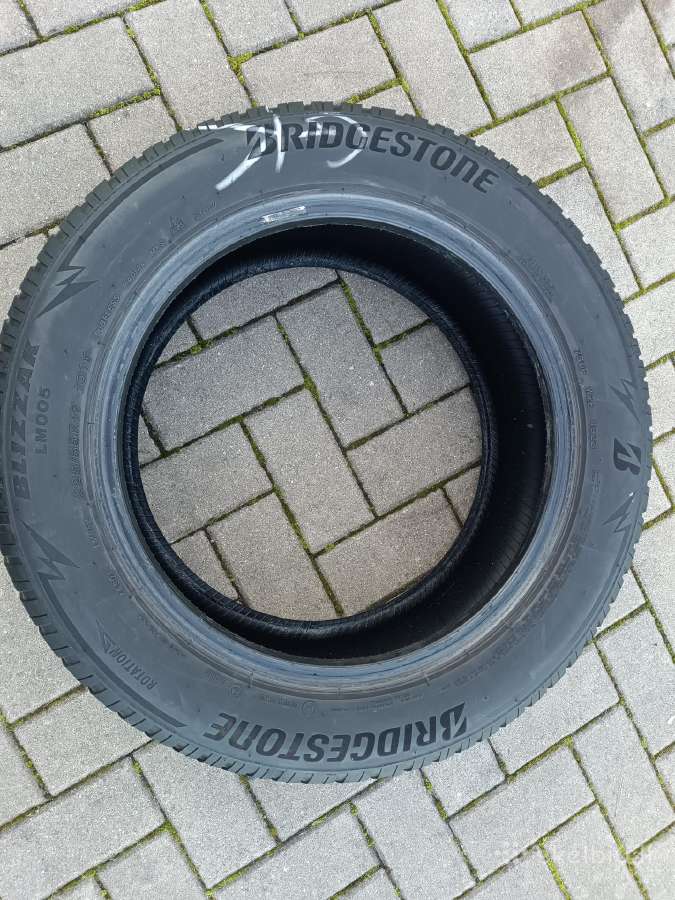 Parduodu padangas Hankook/bridgestone - nuotraukos Nr. 5