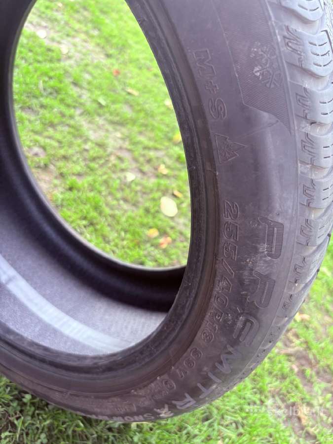 Maxxis padangos 255/40 R18 99v - nuotraukos Nr. 4