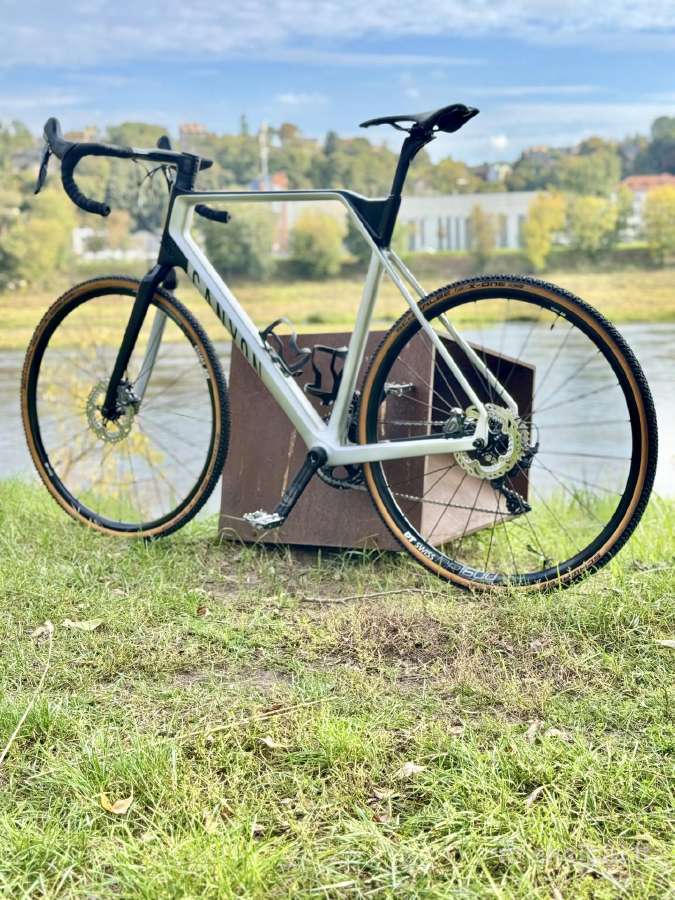 Canyon Inflite CF XL dydis - nuotraukos Nr. 4