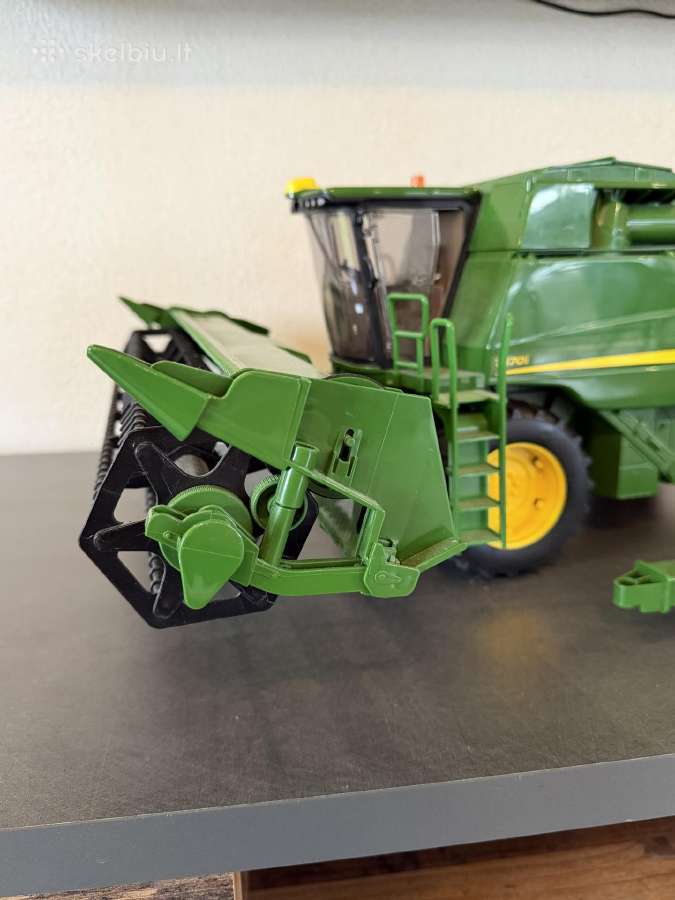 Bruder kombainas John Deere T670i 02132 - nuotraukos Nr. 4