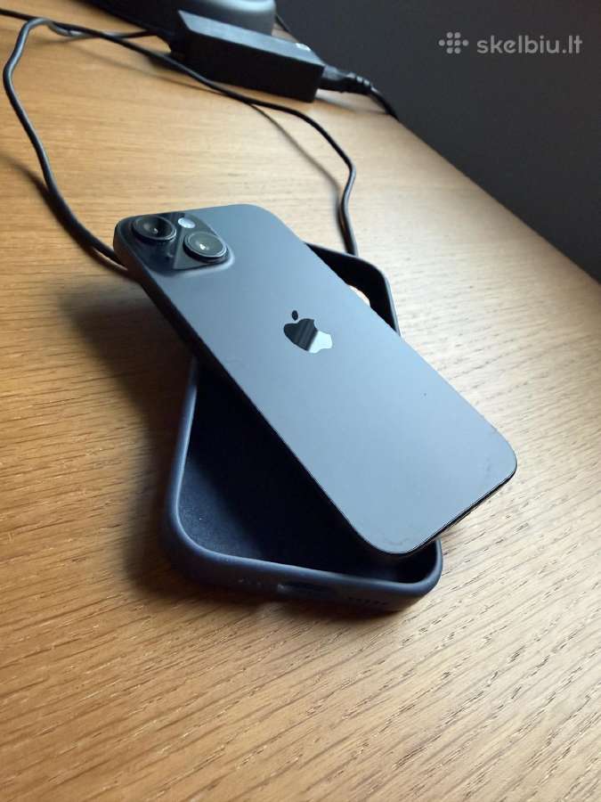 iPhone 15 puikiame stovyje - nuotraukos Nr. 4