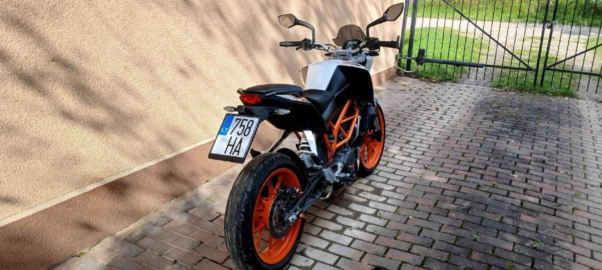 KTM Duke 390 - nuotraukos Nr. 4