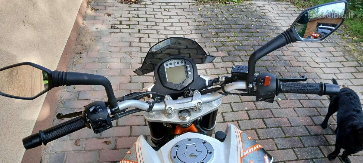 KTM Duke 390 - nuotraukos Nr. 10