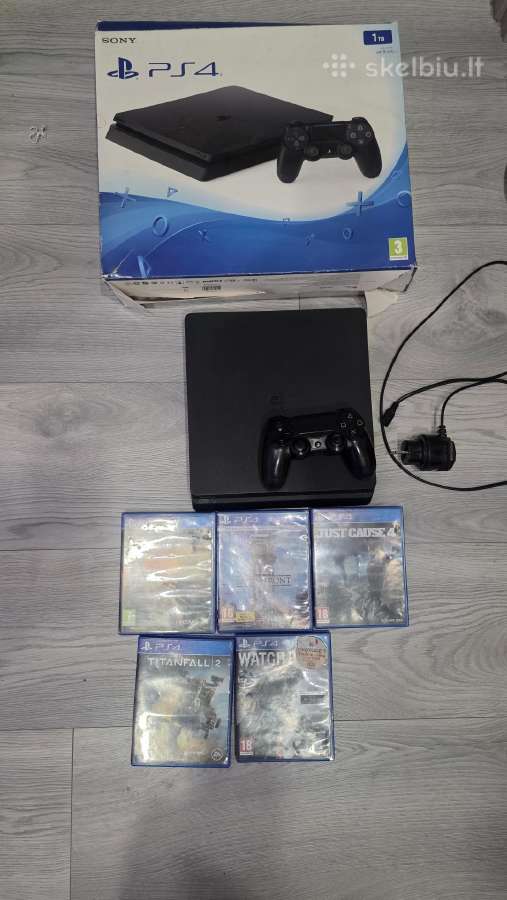 Žaidimų konsolė Ps4 - nuotraukos Nr. 3