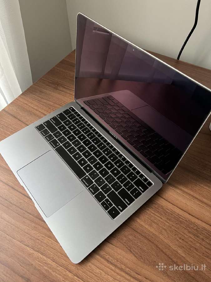 MacBook Air 2018 - nuotraukos Nr. 2