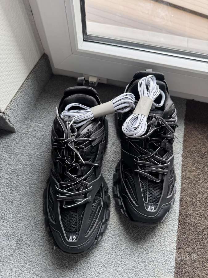 Balenciaga 42,43 - nuotraukos Nr. 2