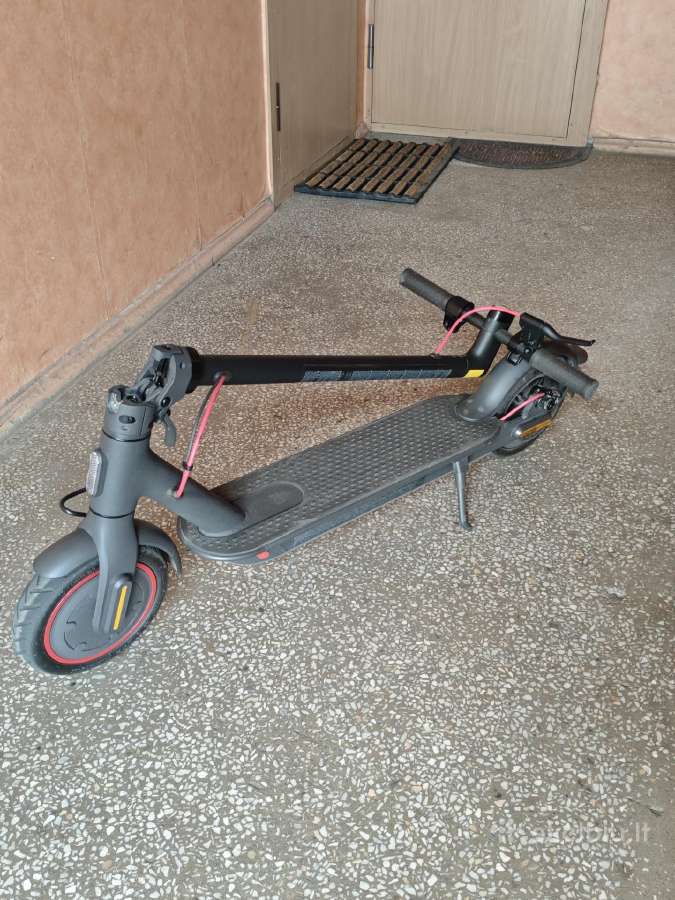 Xiaomi Mi Electric Scooter Pro 2 - nuotraukos Nr. 2