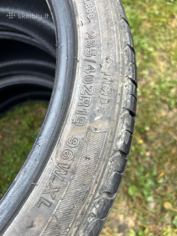 Padangos 235/45 r 19 - nuotraukos Nr. 4