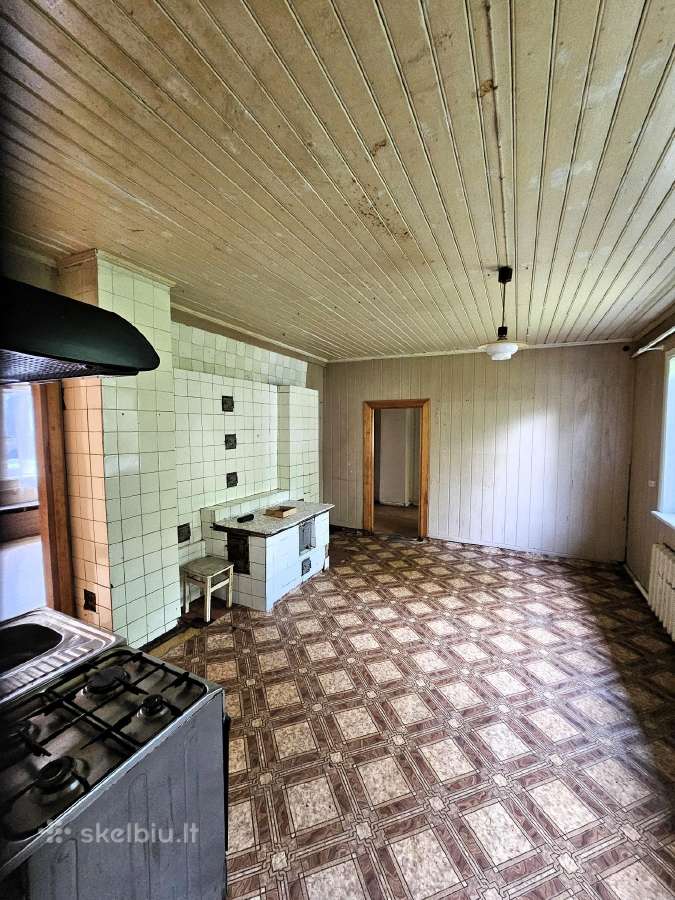 Parduodamas namas Viekšnių m. centre - nuotraukos Nr. 4