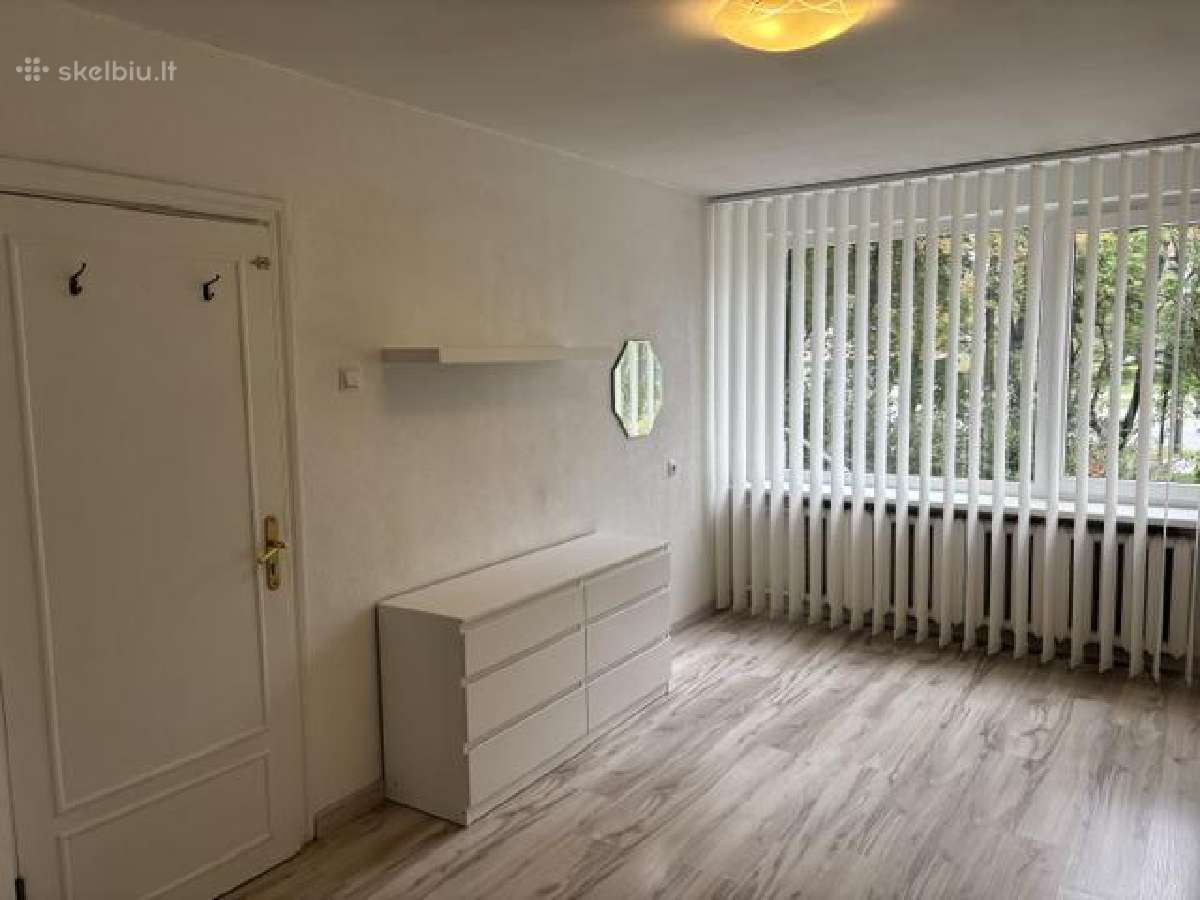Išnuomojamas 15m2 kabinetas su kriauklėmis - nuotraukos Nr. 2