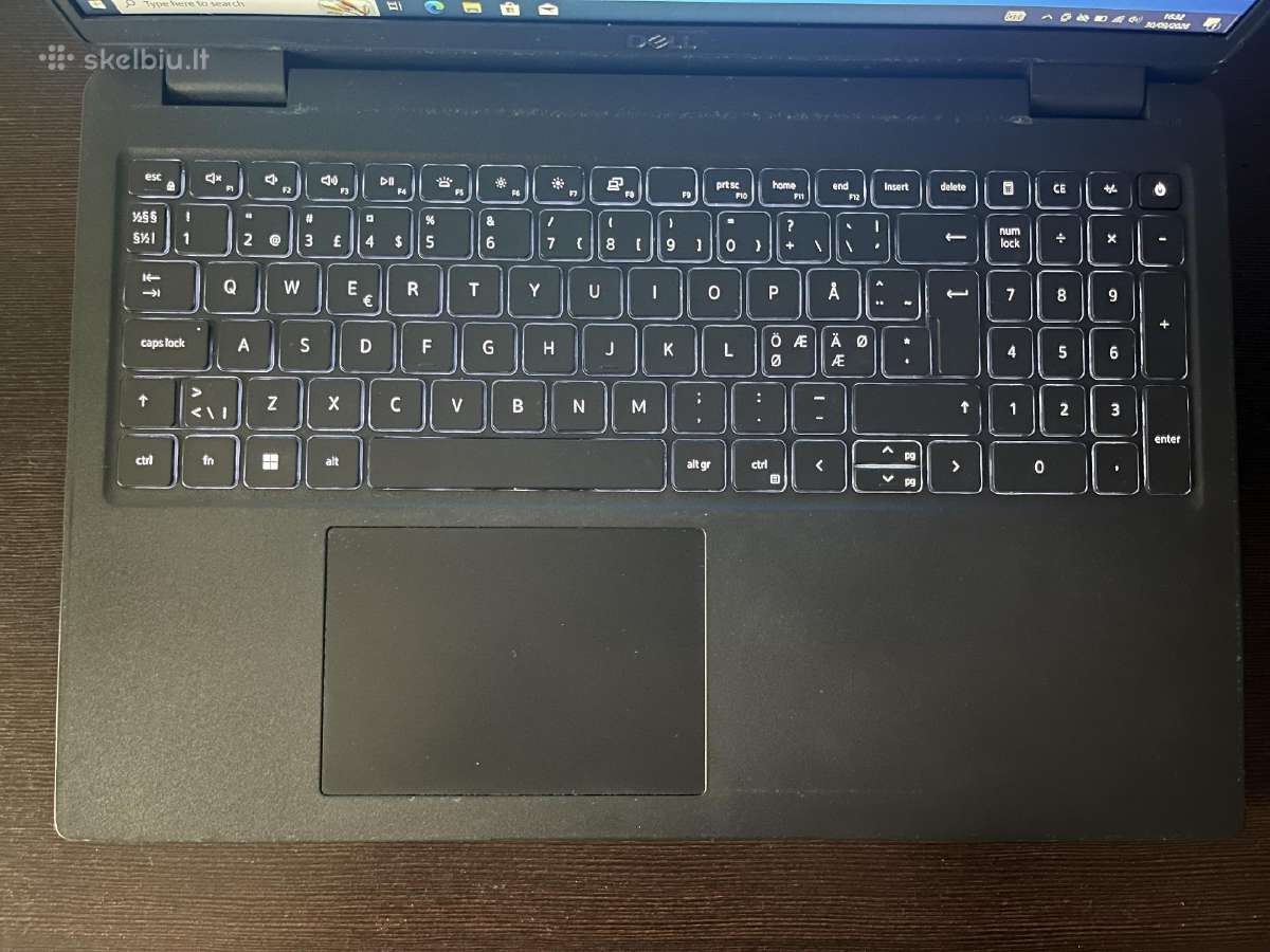 Dell Latitude 3520 - nuotraukos Nr. 2