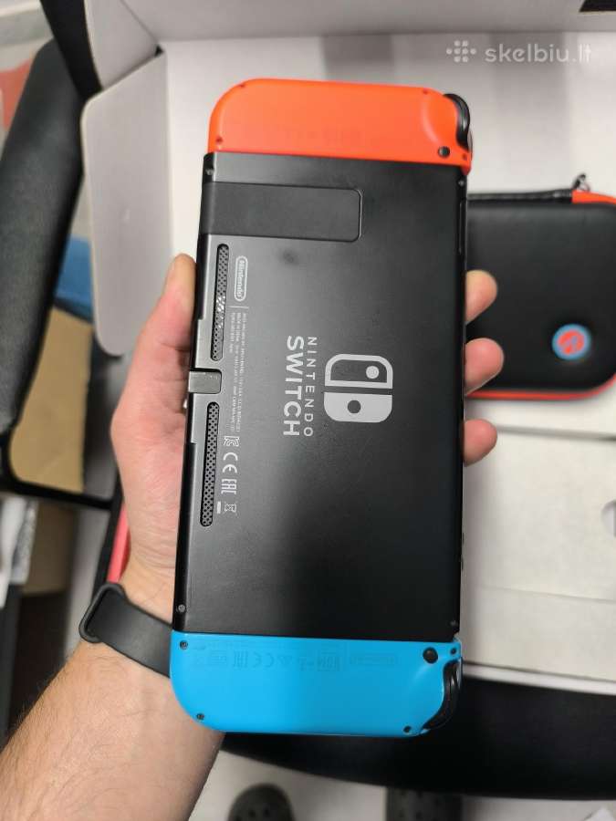Atrištas Nintendo Switch V2 256gb 29 žaidimai - nuotraukos Nr. 4