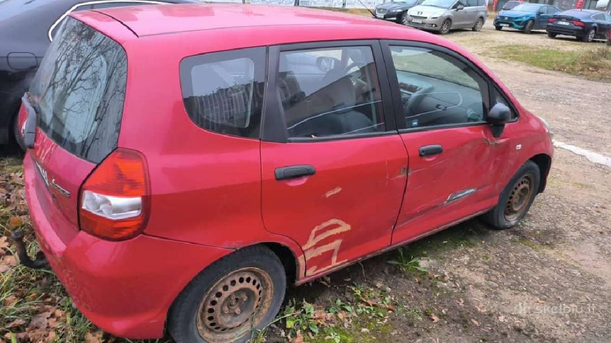Parduodami „Honda Jazz“ ir kiti automobilių prieda - nuotraukos Nr. 9
